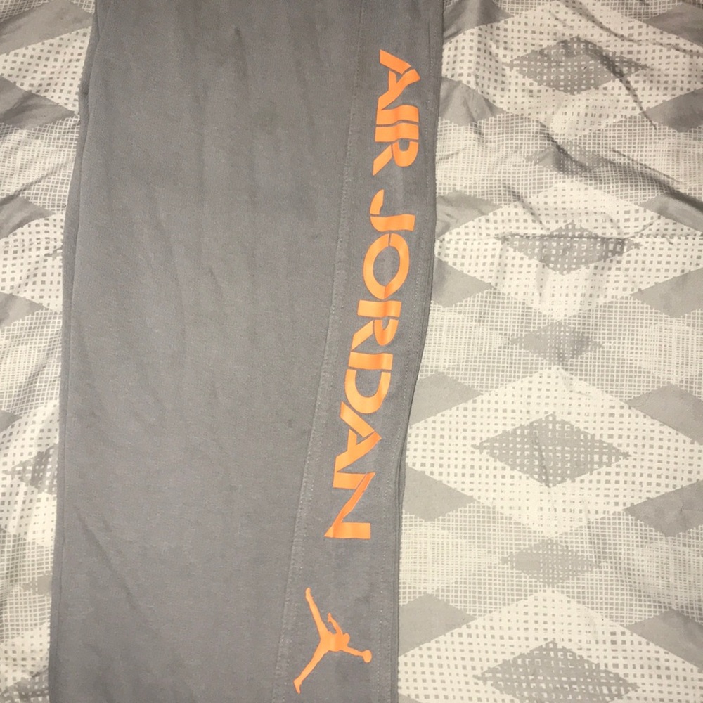 Air Jordan sweats